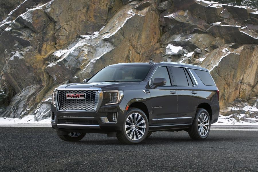 GMC Yukon Denali 2020 года  (фото 21 из 31)